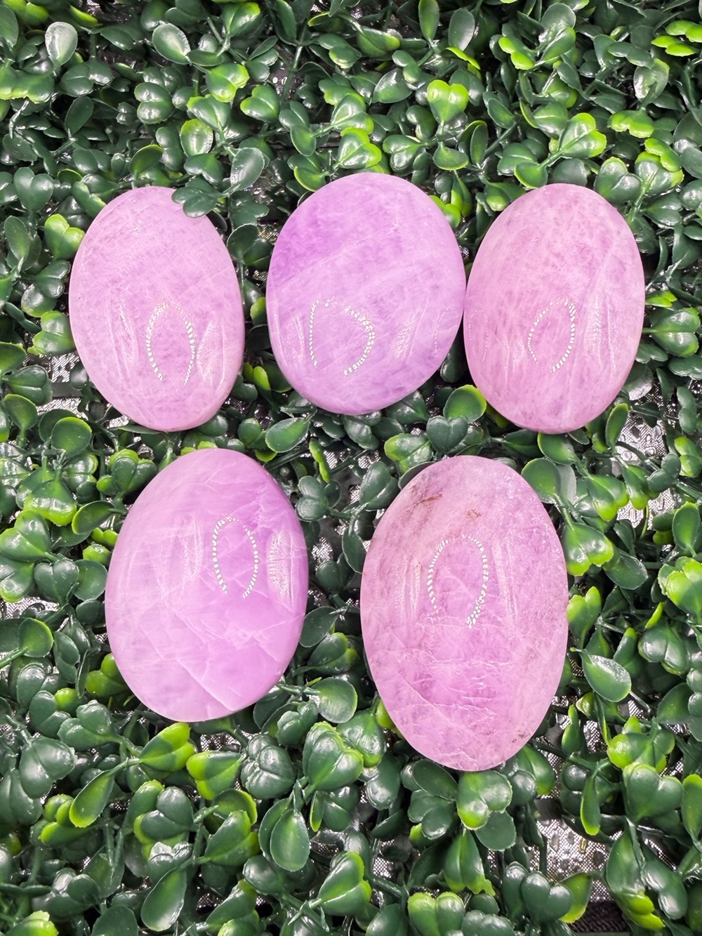 Flashy Kunzite Palm Stone *UV Reactive*